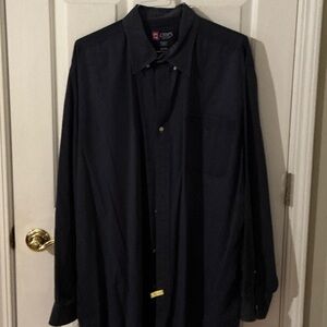 Chaps Charcoal Button-Up Shirt